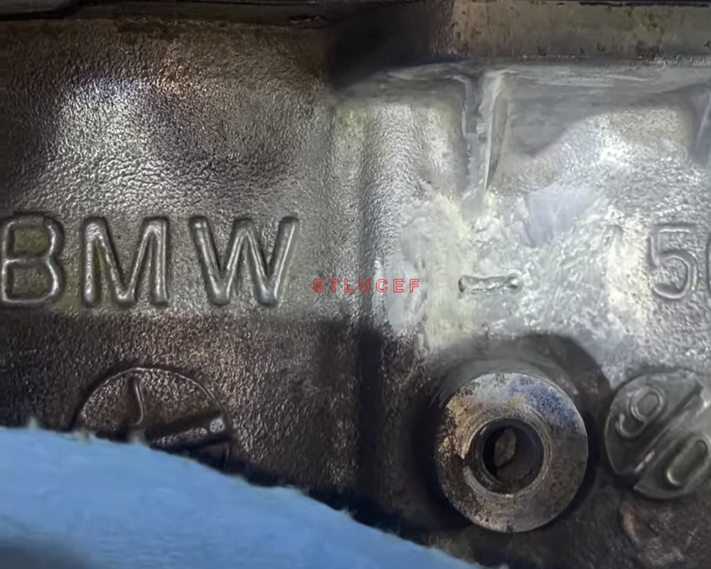 Relleno de aluminio fisura  Motor